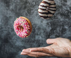 Tłusty czwartek – pomysły na pączki z twistem